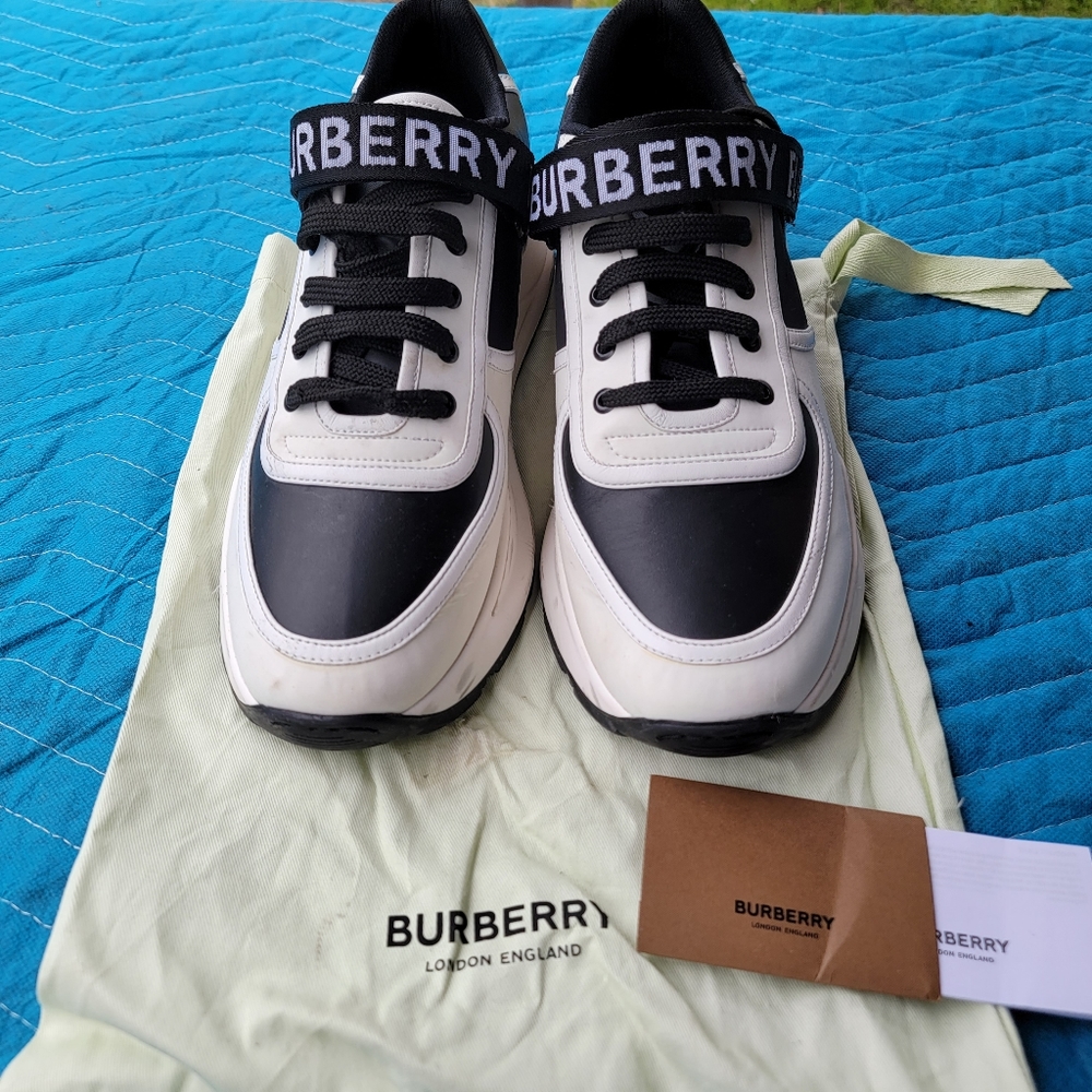 BURBERRY RONNIE LOW TRAINERS EU 46